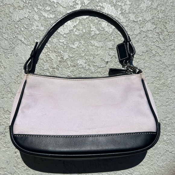 Coach Mini Hampton Rare Vintage Y2K Wristlet Bag Purse Style 7769 - Picture 1 of 7